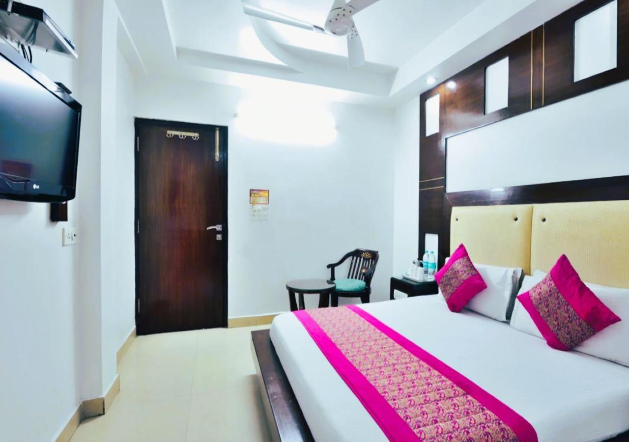 Hotel International Neelam Near New Delhi Railway Station Yeni Delhi Dış mekan fotoğraf