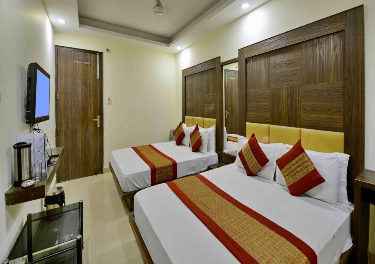 Hotel International Neelam Near New Delhi Railway Station Yeni Delhi Dış mekan fotoğraf