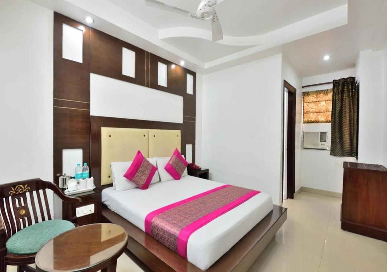 Hotel International Neelam Near New Delhi Railway Station Yeni Delhi Dış mekan fotoğraf