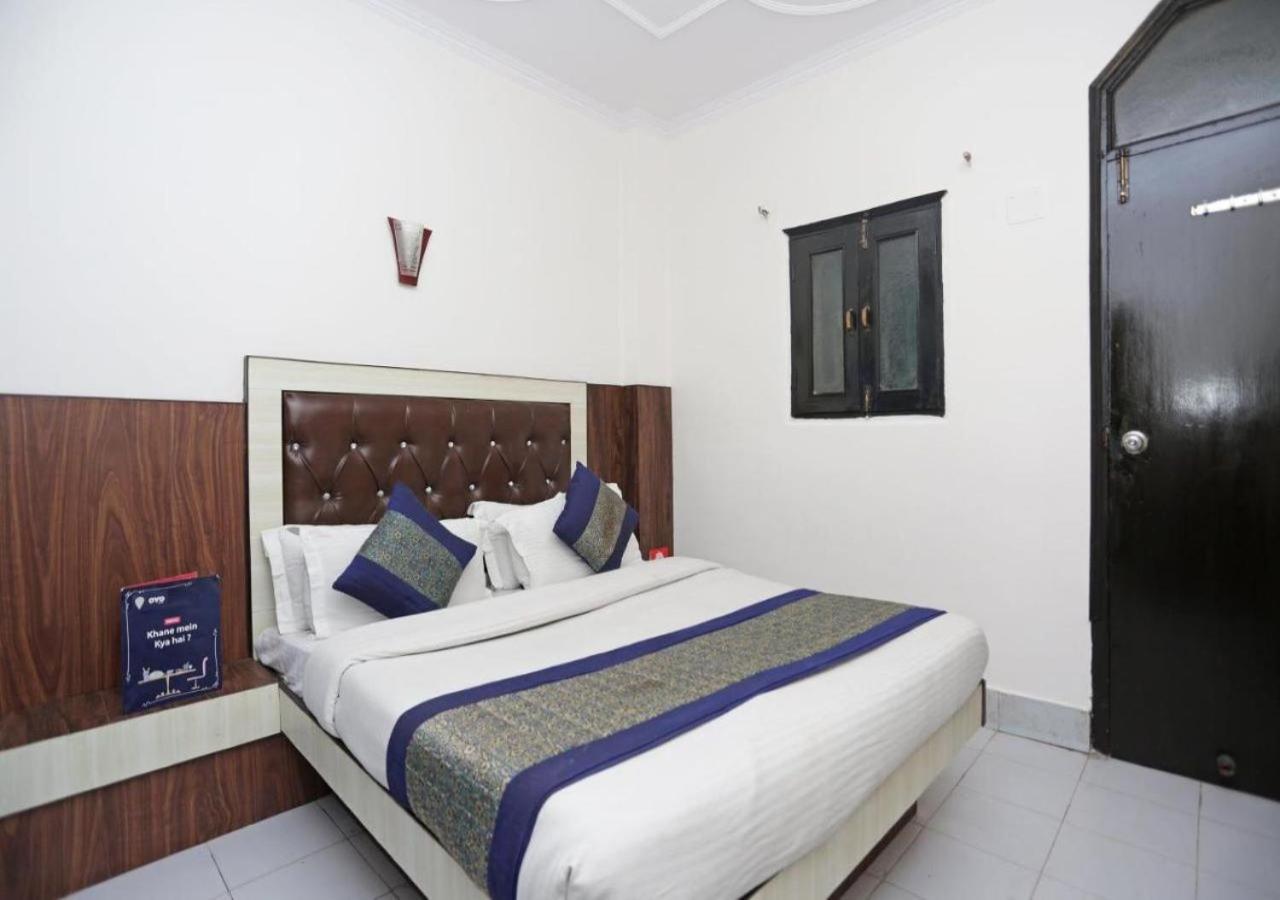 Hotel International Neelam Near New Delhi Railway Station Yeni Delhi Dış mekan fotoğraf