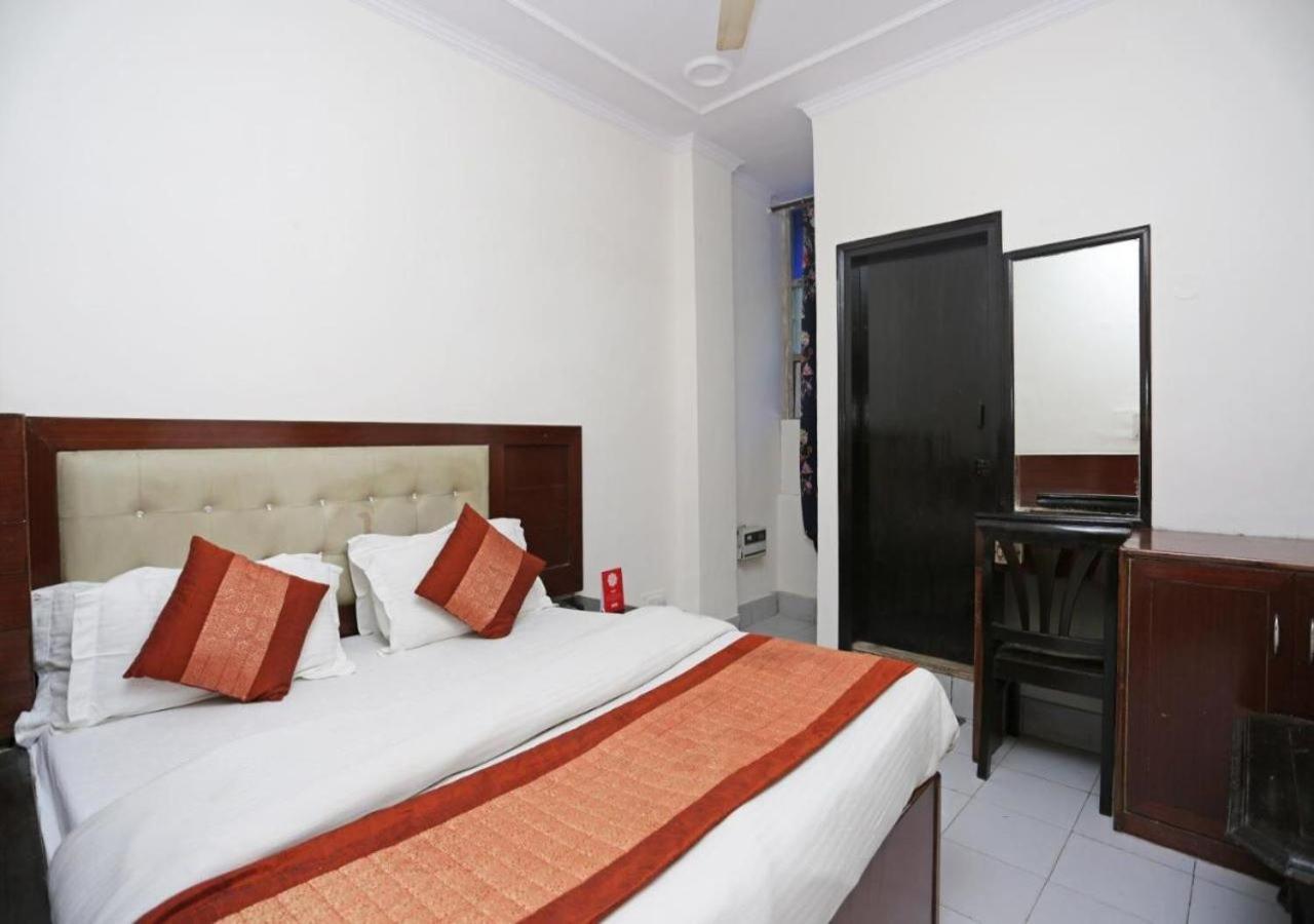 Hotel International Neelam Near New Delhi Railway Station Yeni Delhi Dış mekan fotoğraf